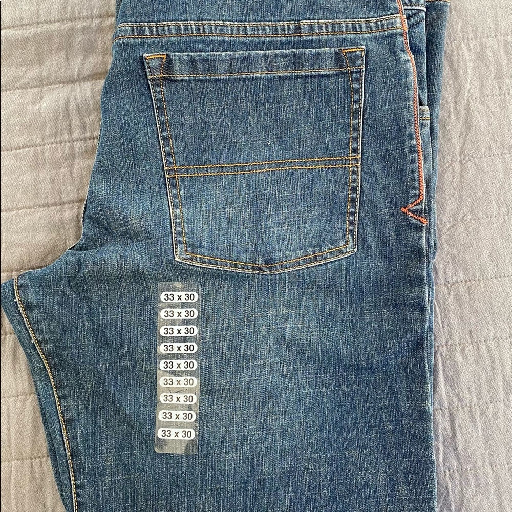 33x30 mens Prana jean